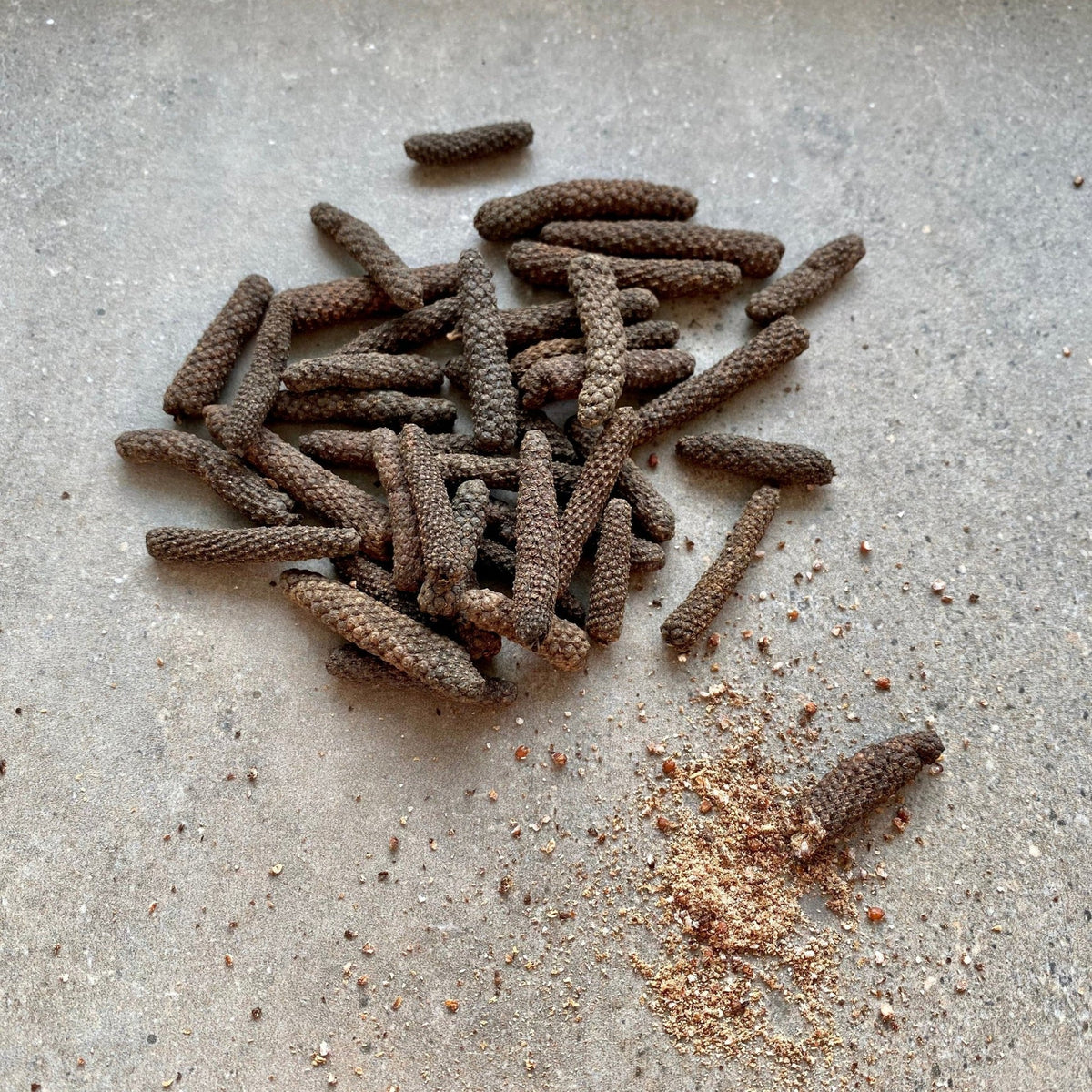 RIVSALT - Java Long Pepper im Glas - Produktansicht 2